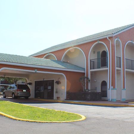 Shining Light Inn & Suites Kissimmee Exterior photo