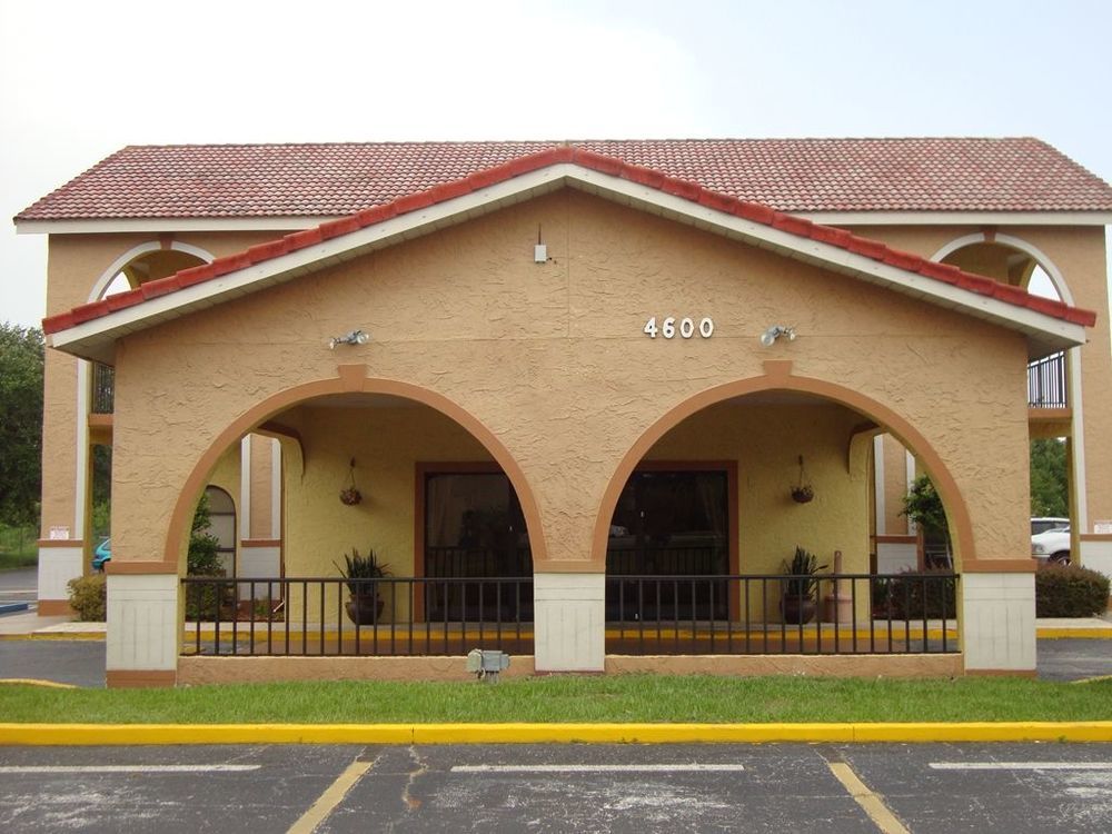 Shining Light Inn & Suites Kissimmee Exterior photo