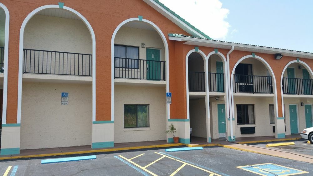 Shining Light Inn & Suites Kissimmee Exterior photo